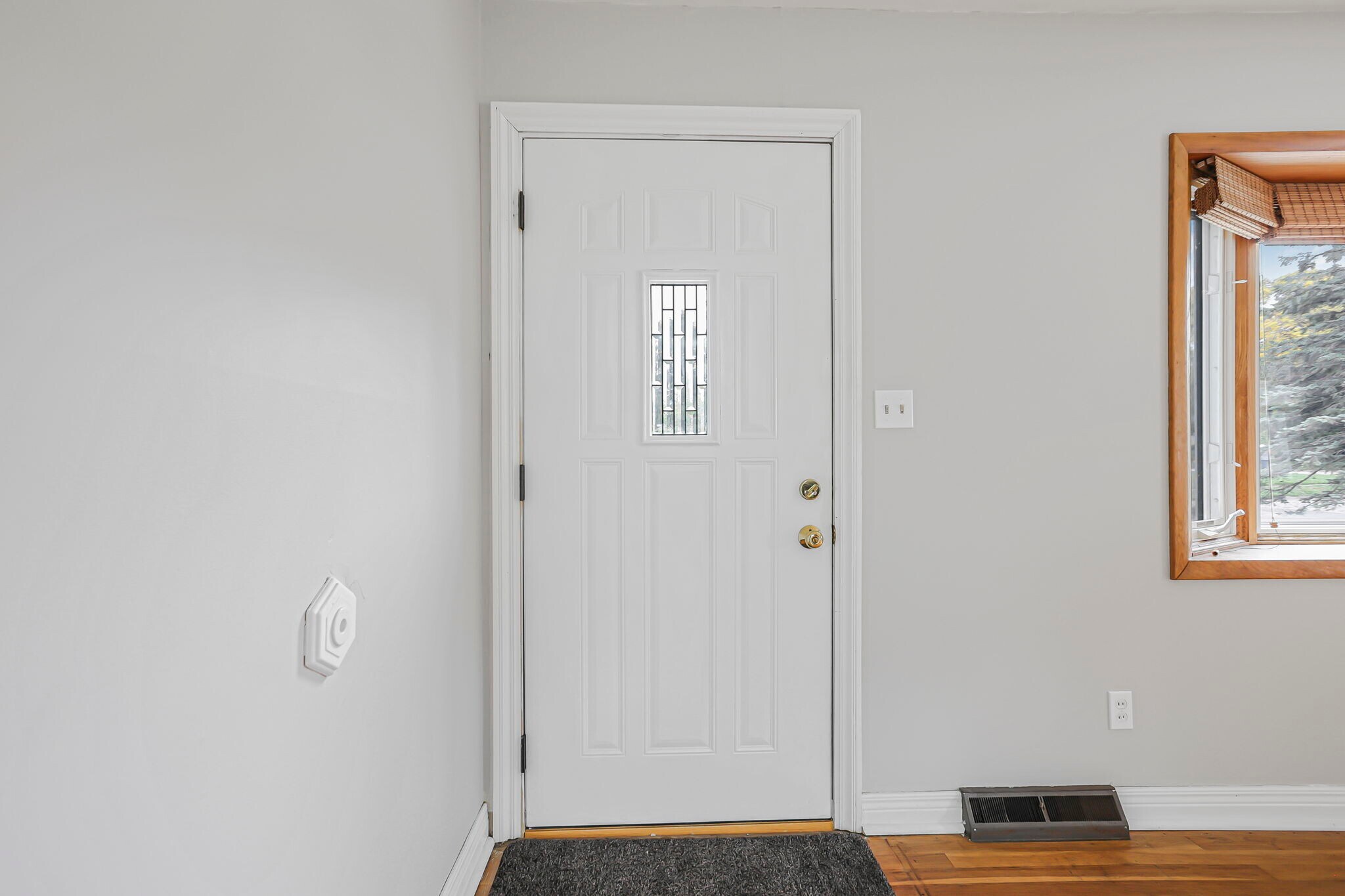 Building Photo - 1062 Oberlin Dr