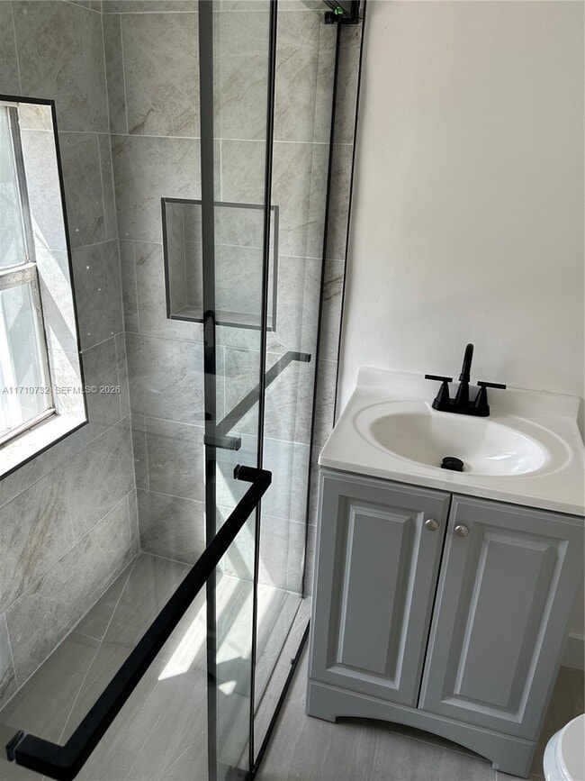 Building Photo - 3529 NW 34th St