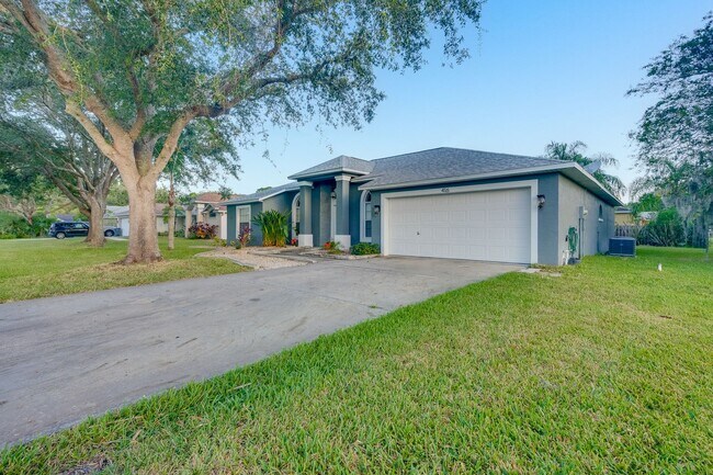 Building Photo - 3 Bedroom Port Orange Home