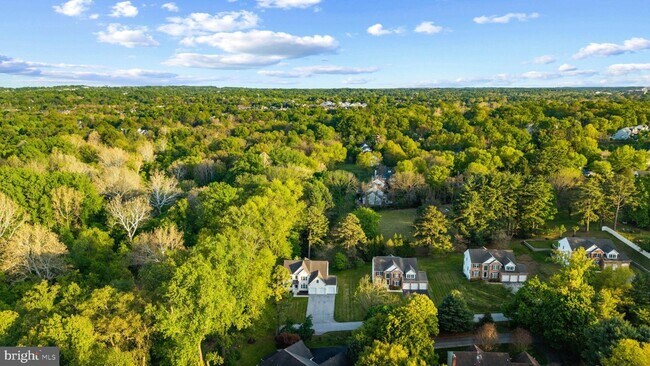 Building Photo - 9724 Centennial Meadows Ln