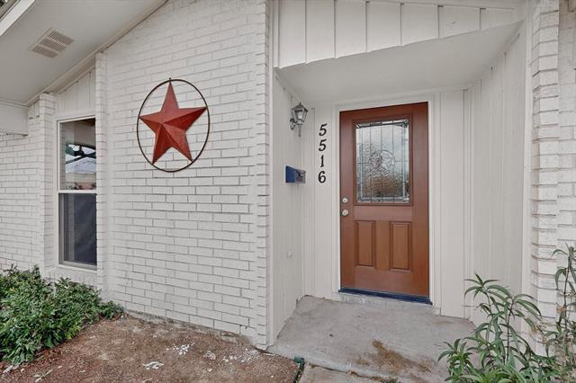 Building Photo - 5516 Laredo Ln