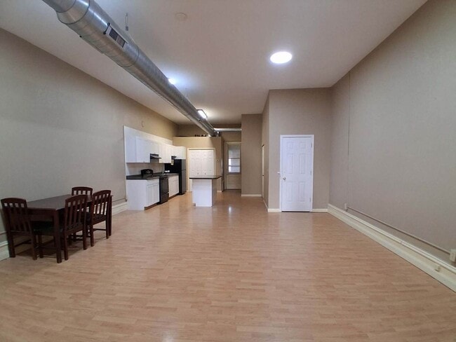 Building Photo - Downtown Homer -Upper Efficiency Apartment