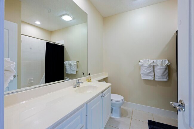 Building Photo - 435 Capistrano Dr