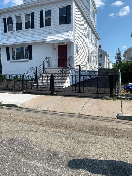 Building Photo - 43 Bonner Ave