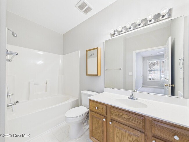 Building Photo - 2111 Kudrow Ln