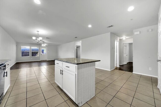 Building Photo - 3201 Sadie Trail