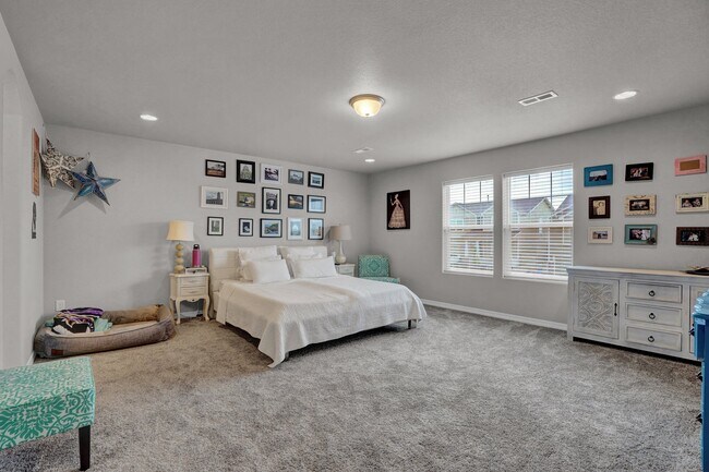 Building Photo - 8345 Talc Dr