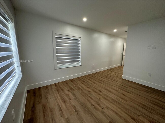 Building Photo - 6080 SW 16th St