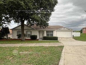 Building Photo - 1918 Knollcrest Dr