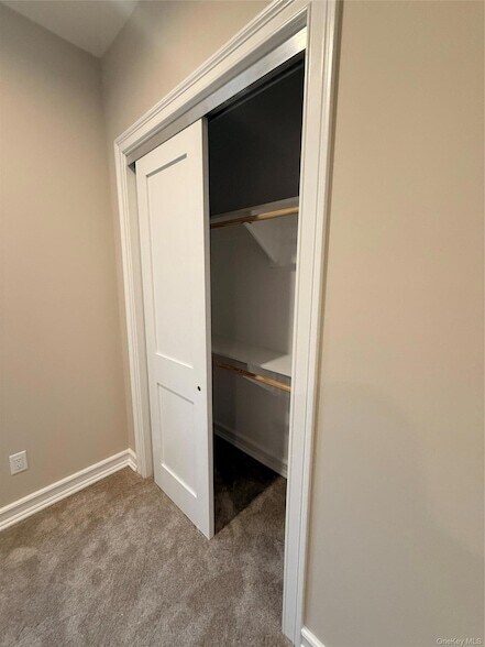 Building Photo - 122 Greenwich Ave