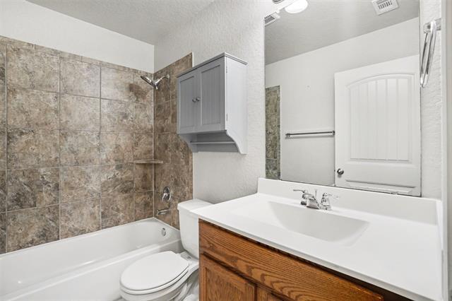 Building Photo - 11311 Silver Rose