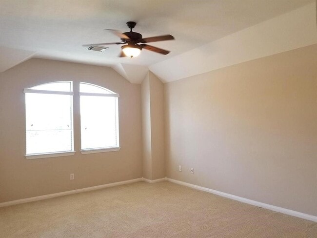 Building Photo - 25406 Archdale Ct
