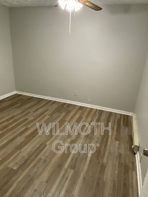 Building Photo - 210 Whitlock Ave