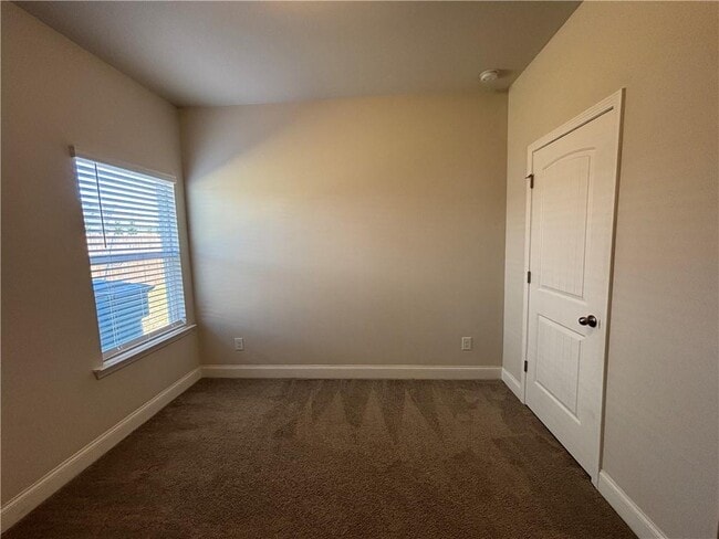 Building Photo - 5163 Woodline View Ln