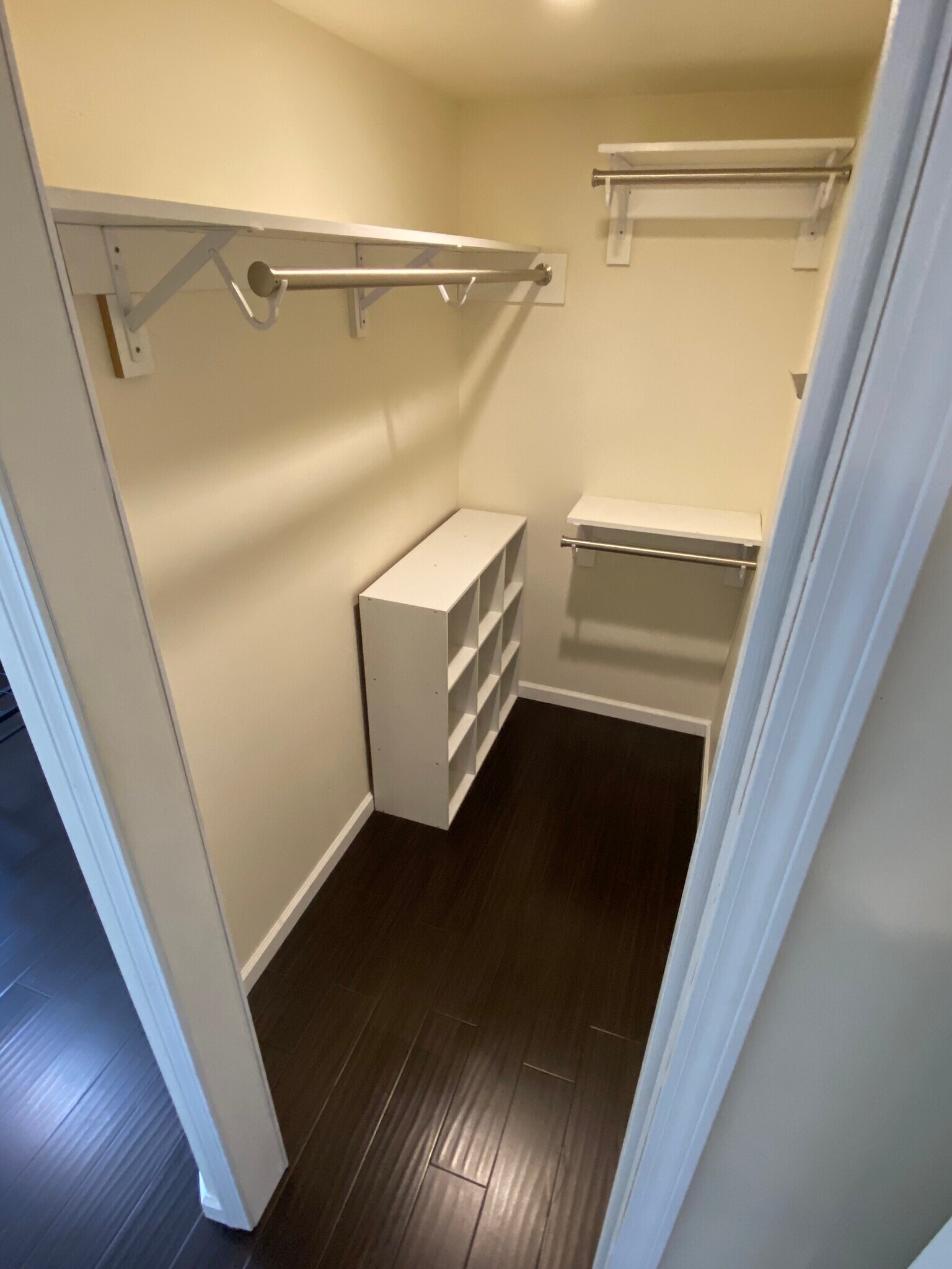 Building Photo - 87 Marine Dr