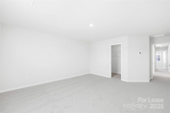 Building Photo - 13239 Hampton Bay Ln