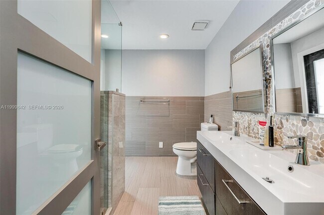 Building Photo - 6252 NW 65th Terrace