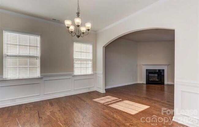 Building Photo - 11614 Gilroy Ln