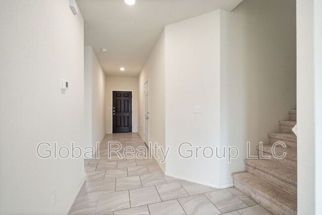 Building Photo - 10318 Lady Bird