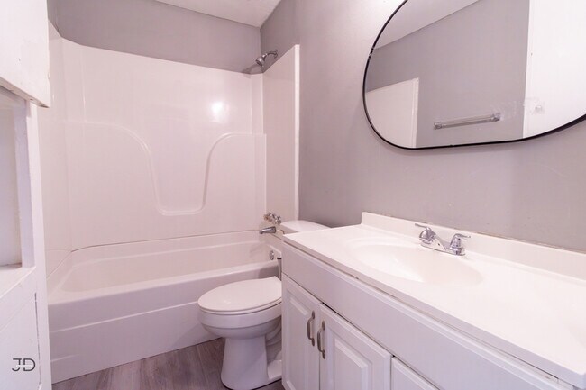 Building Photo - 1708 Cimarron Trail