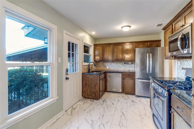 Building Photo - 528 Hambrick Rd