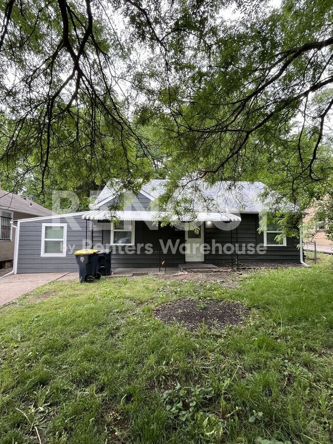 Building Photo - Cozy Rehabbed 4 Bed, 2 Bath with New Appliances in KCMO!