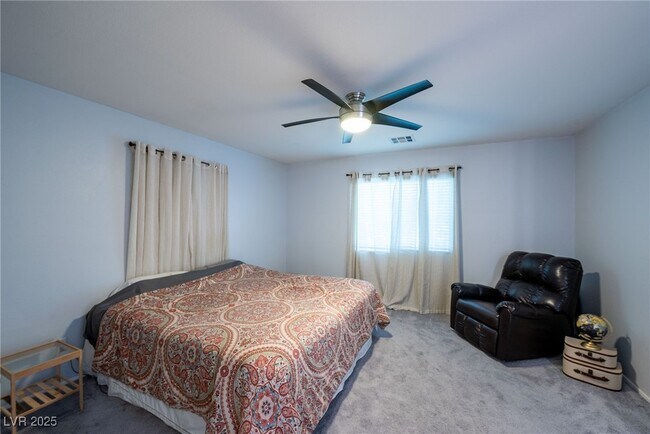 Building Photo - 5283 Broadlake Ln