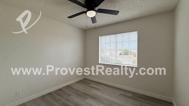Building Photo - 22396 Hurons Ave