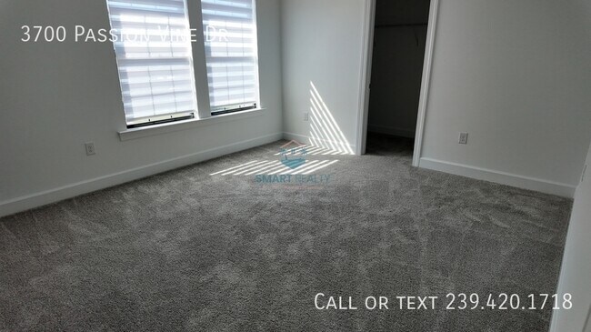 Building Photo - 3700 Passion Vine Dr