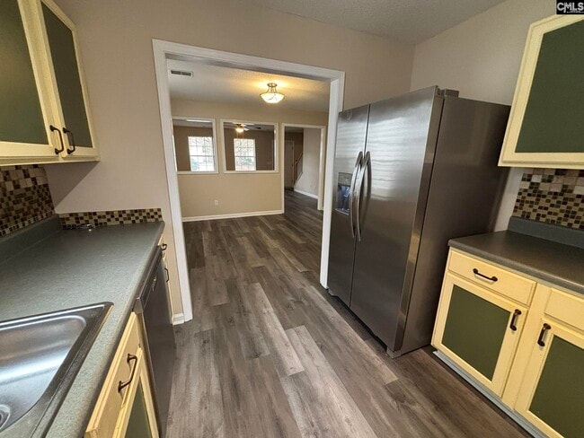 Building Photo - 107 Chapelwood Dr