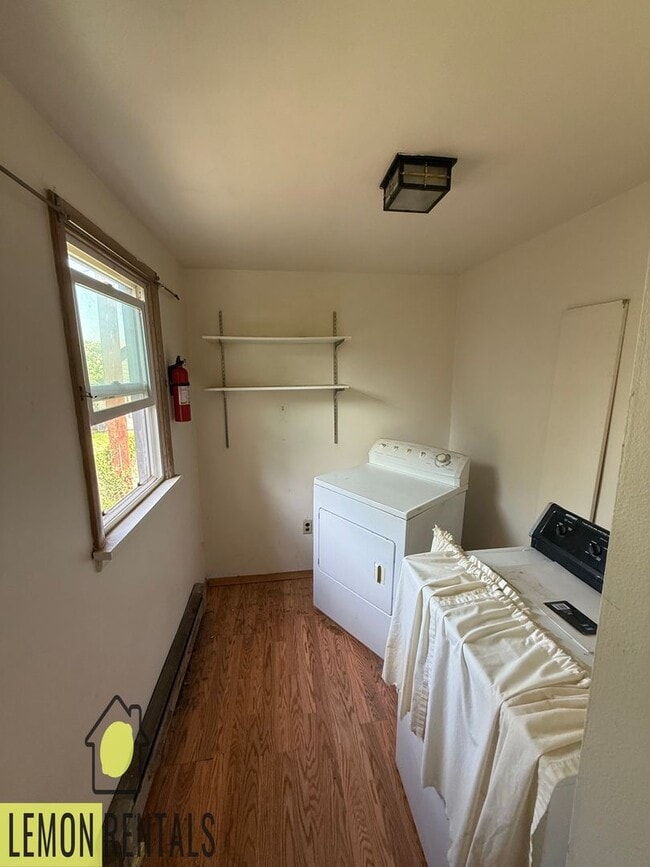 Building Photo - Lemon Rentals, 1bd, 1bath