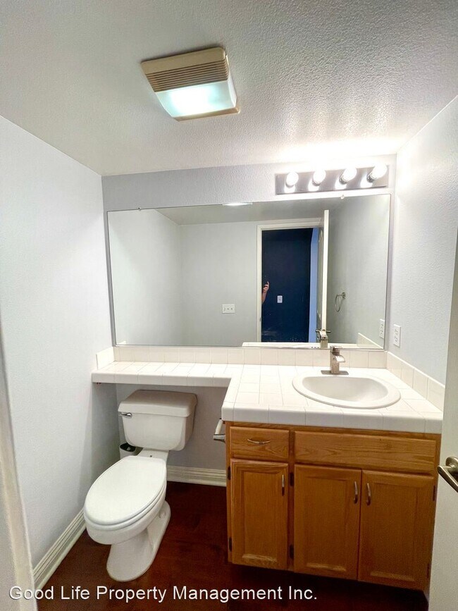 Building Photo - 2 br, 2.5 bath House - 7145 Calabria Ct Un...