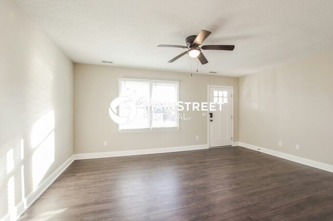 Building Photo - 3 Bedroom Pet-Friendly Home in MONROE, NC ...