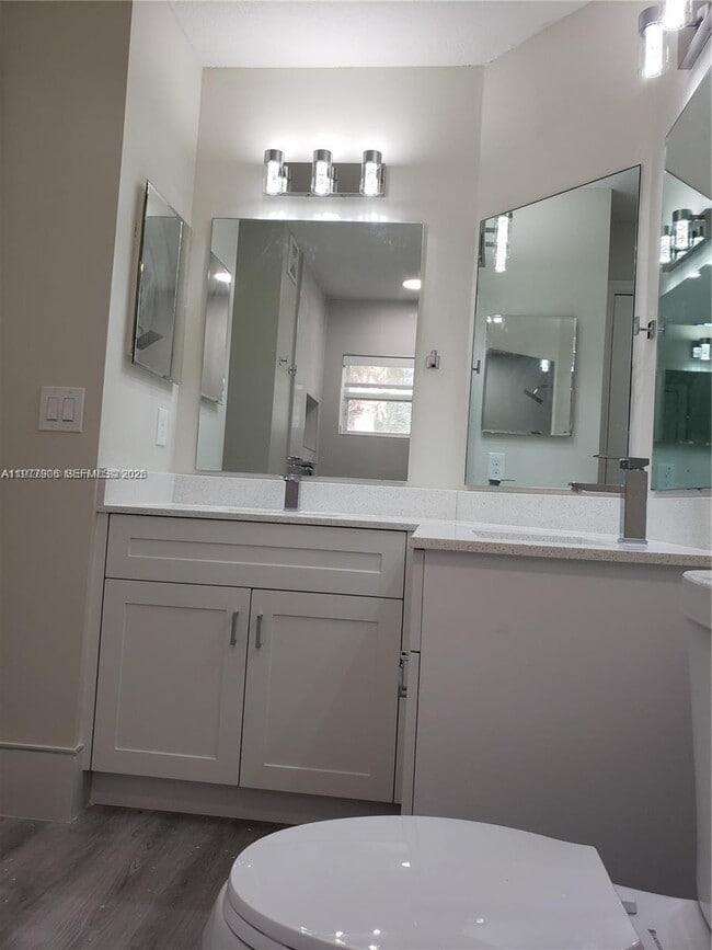 Building Photo - 2118 NW 171st Terrace