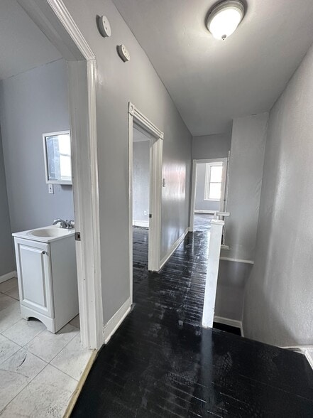 Building Photo - 6158 Wheeler St