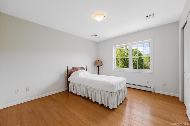 Building Photo - 20 Goshen Rd