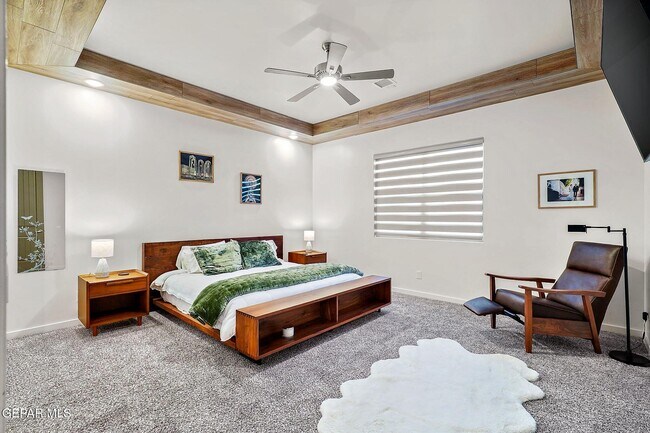 Building Photo - 2300 Tierra Zaria