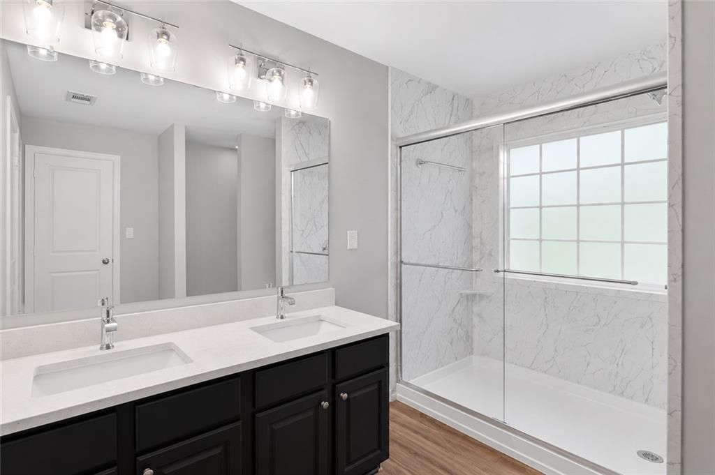 Building Photo - 559 Windstone Trail