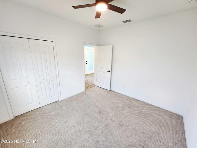 Building Photo - 577 Archstone Wy