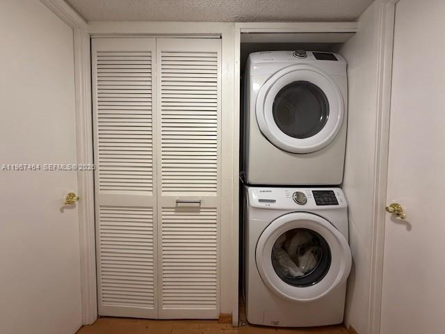 Building Photo - 290 174th St St