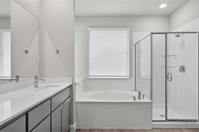 Building Photo - 5401 Cypress Pt Dr