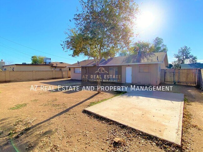 Building Photo - 3134 W Pierson St