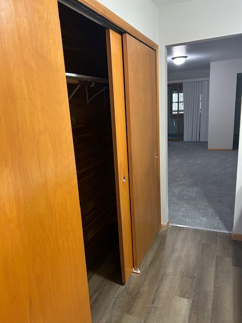 Building Photo - 6050 OH-14