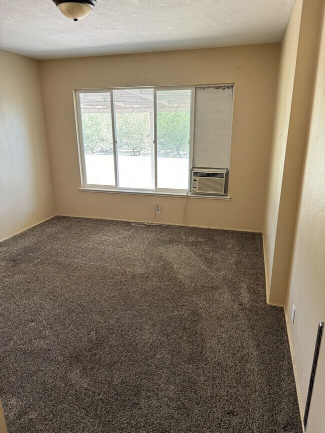 Building Photo - A Must see!  Apply to schedule viewing