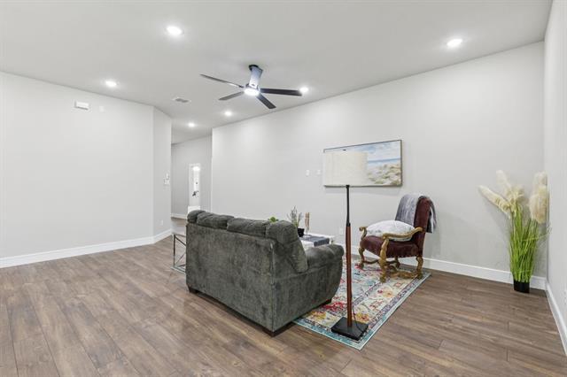 Building Photo - 512 Frazier St