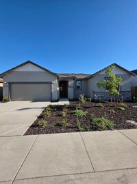 Building Photo - 2508 Oleander Dr