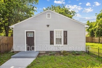 Building Photo - 250 N 4th St