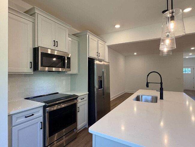 Building Photo - Brand-New 3BR Townhome with Garage in Clayton Crossing