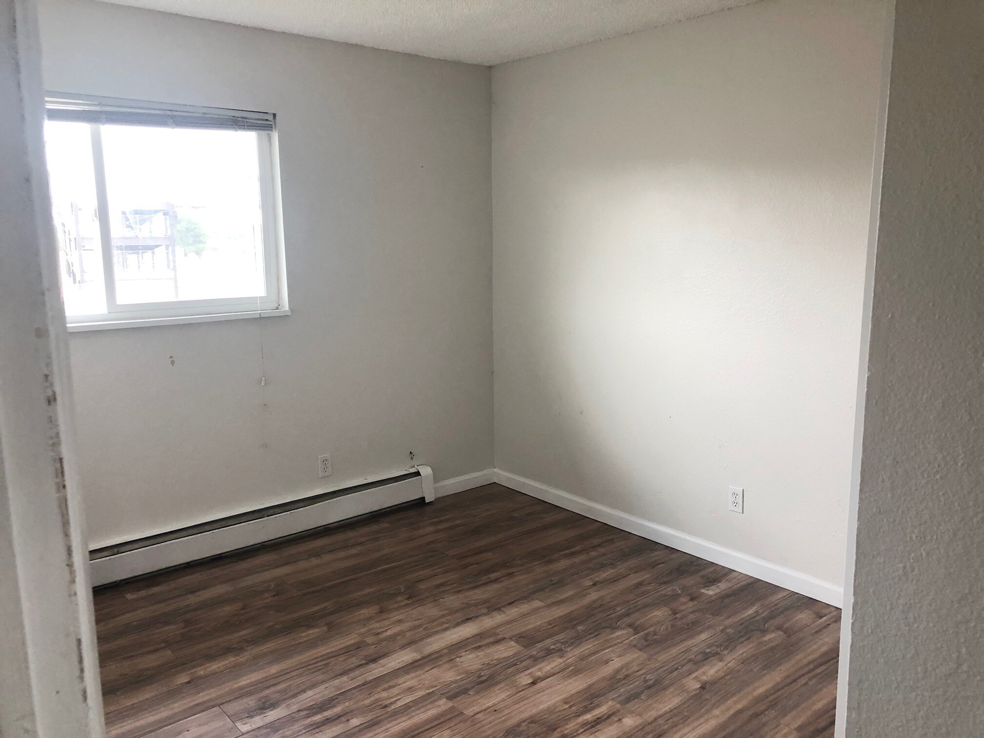 Building Photo - 4205 Loomis Ave