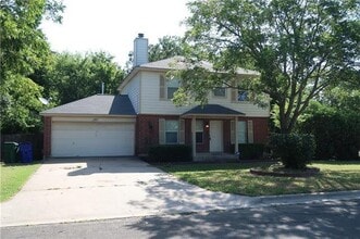 Building Photo - 502 Dewberry Dr